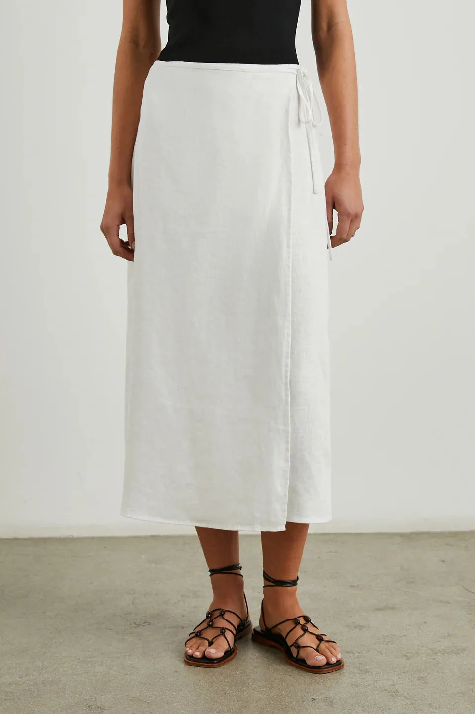 Carly Skirt White🤎