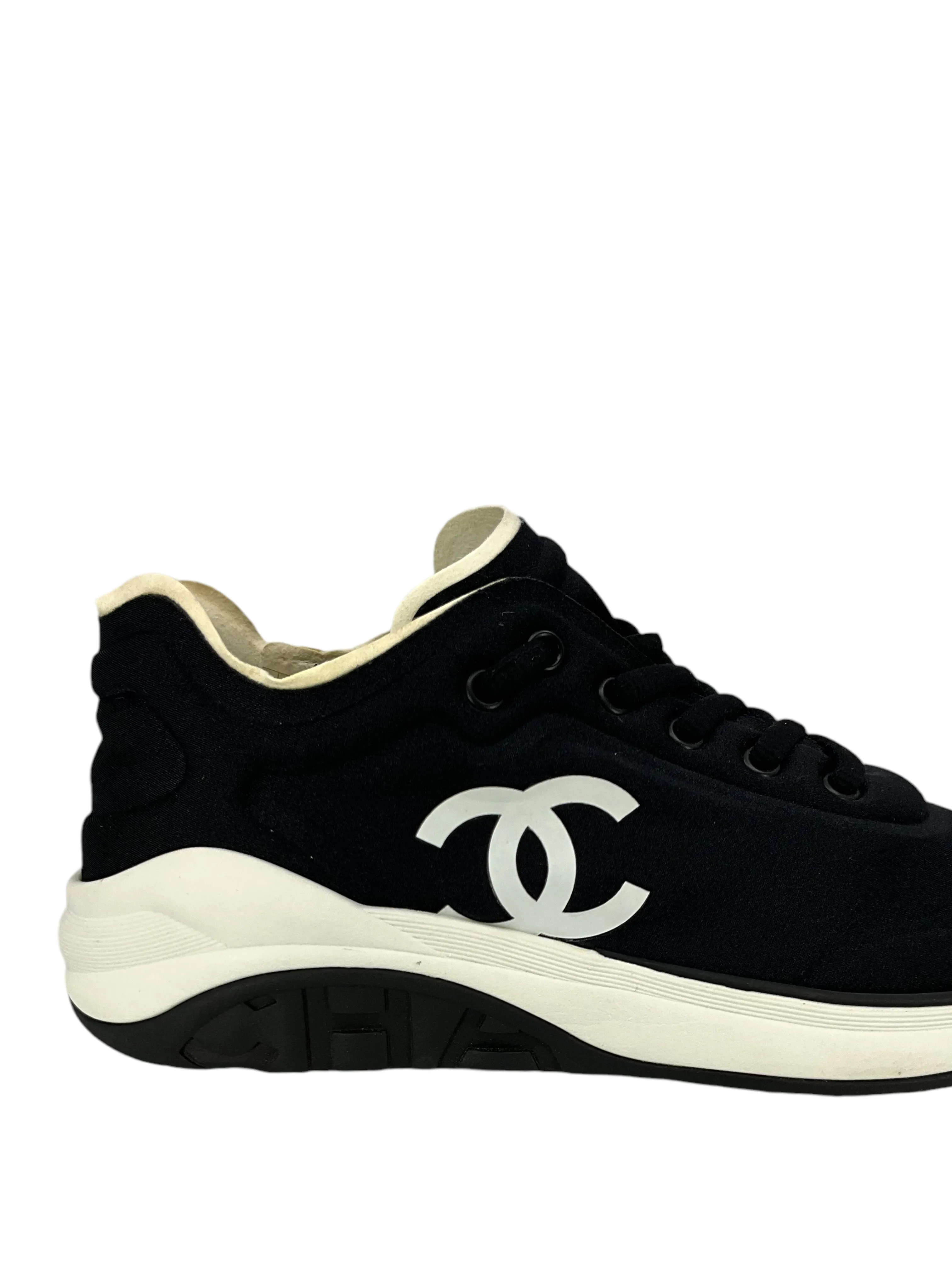 CHANEL Luxe Lycra Fabric CC Logo Sneakers - Size 9 - Stylish and Comfortable Footwear