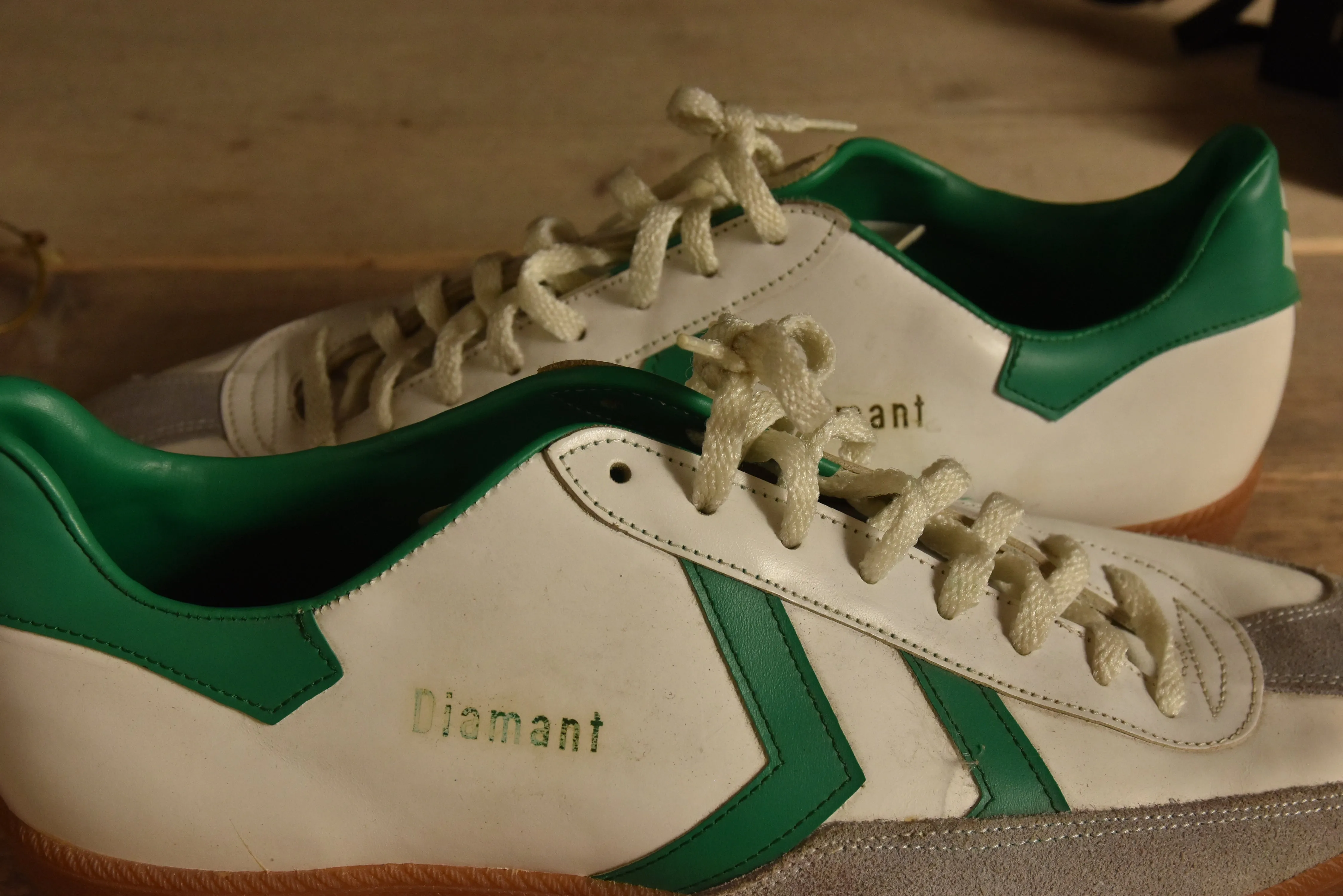 HUMMEL Diamant Ledersneaker neu Gr. 44