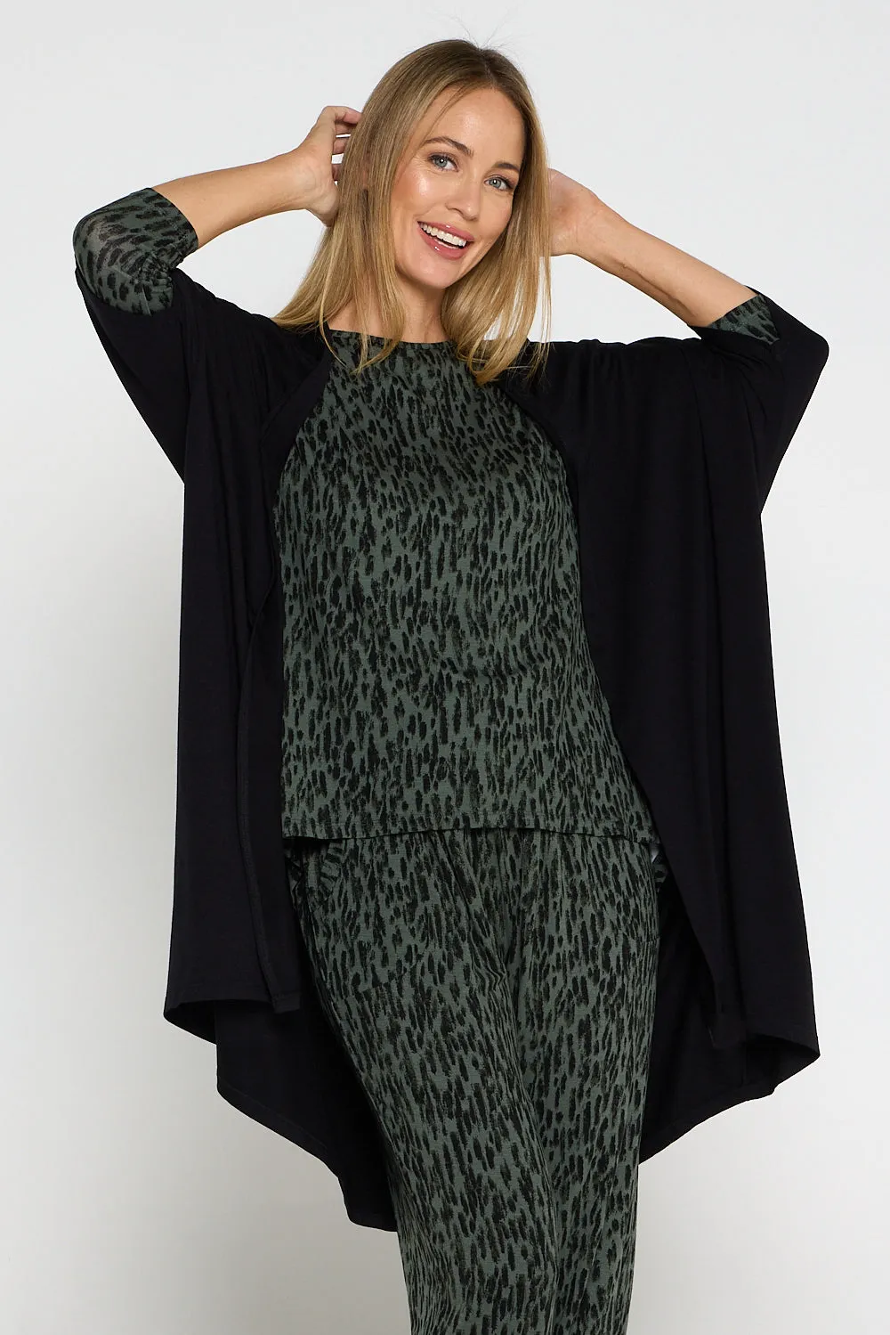 Magnolia Cardigan - Black