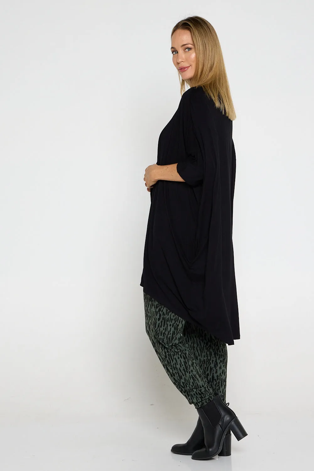 Magnolia Cardigan - Black