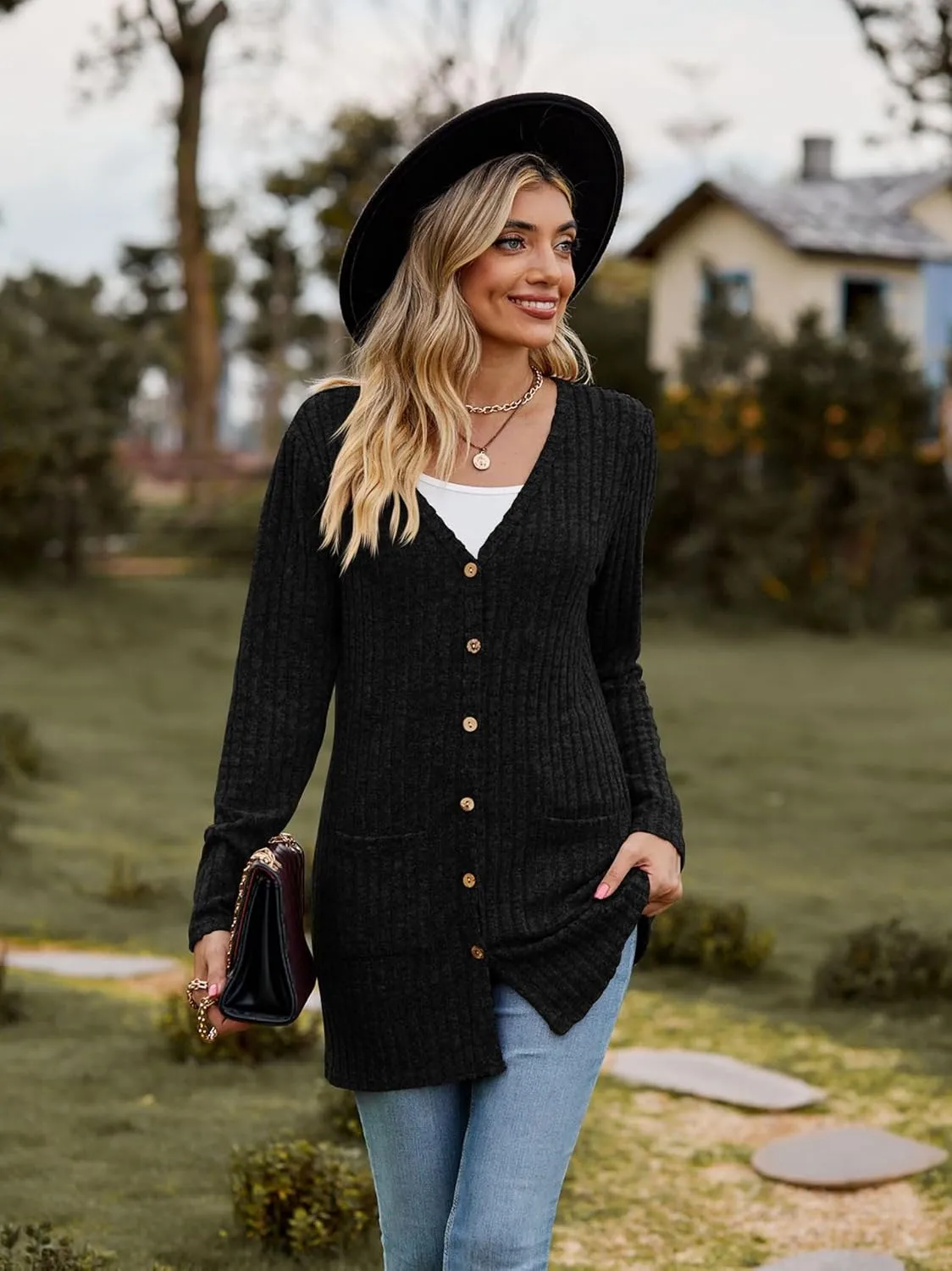 Womens 2025 Fall Fashion Cardigan Lightweight Soft Knit Cardigan for Women Long Sleeve Open Front Coat with Pockets