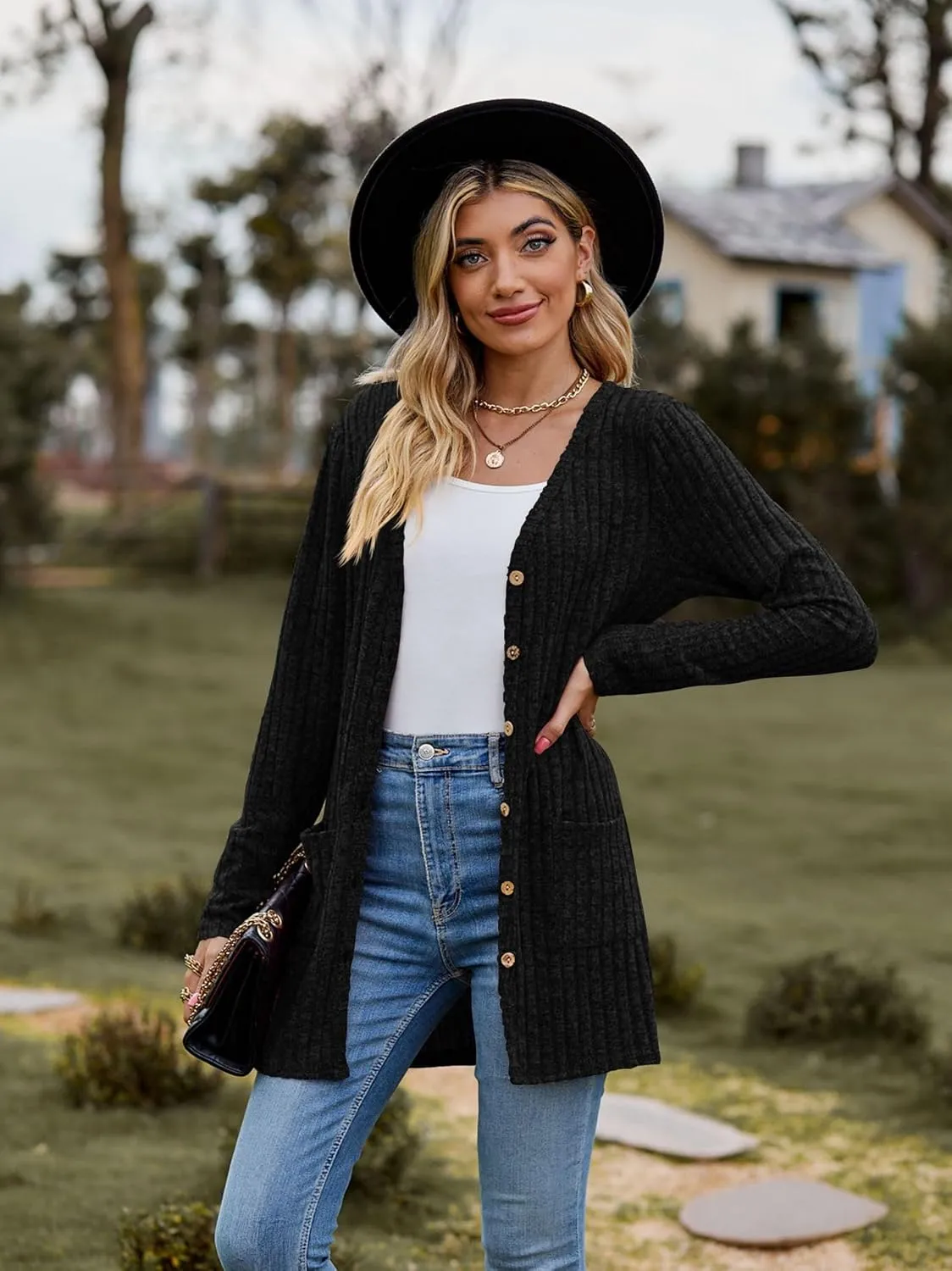 Womens 2025 Fall Fashion Cardigan Lightweight Soft Knit Cardigan for Women Long Sleeve Open Front Coat with Pockets